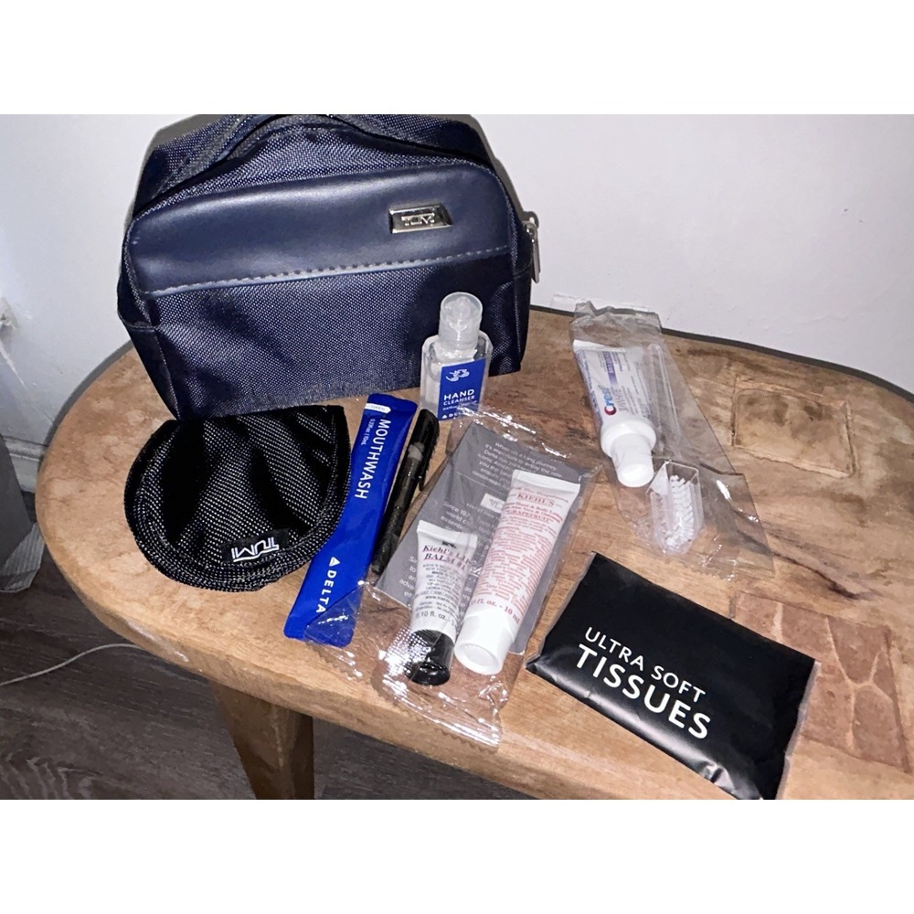 NEW Tumi For Delta Amenity Kit Kiehl's Toiletries Bag Filled Black Soft Case - Picture 4 of 5